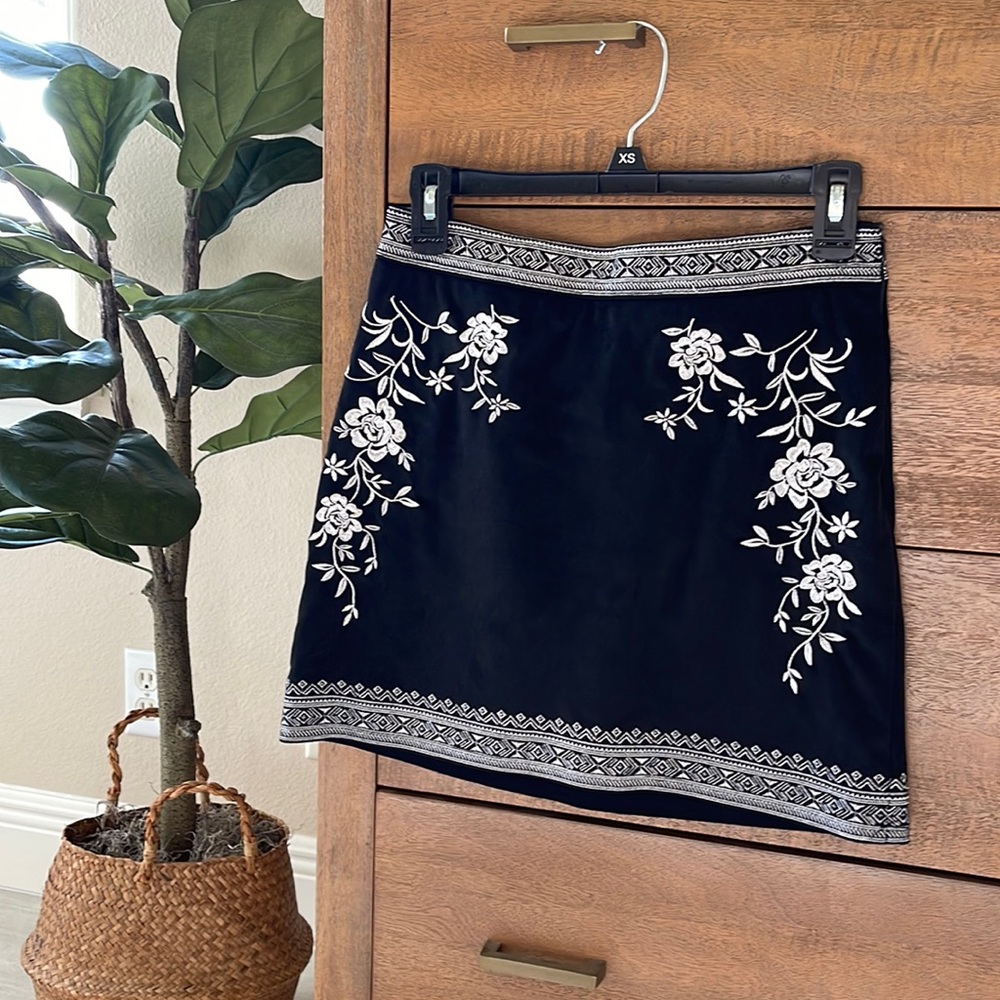 Forever 21 mini skirt